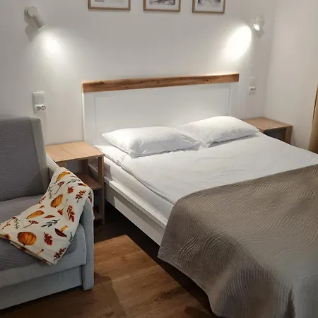 Mariola Homestay szállás *